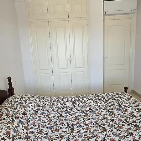 아파트 Penthouse *