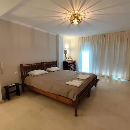 アパート Penthouse *